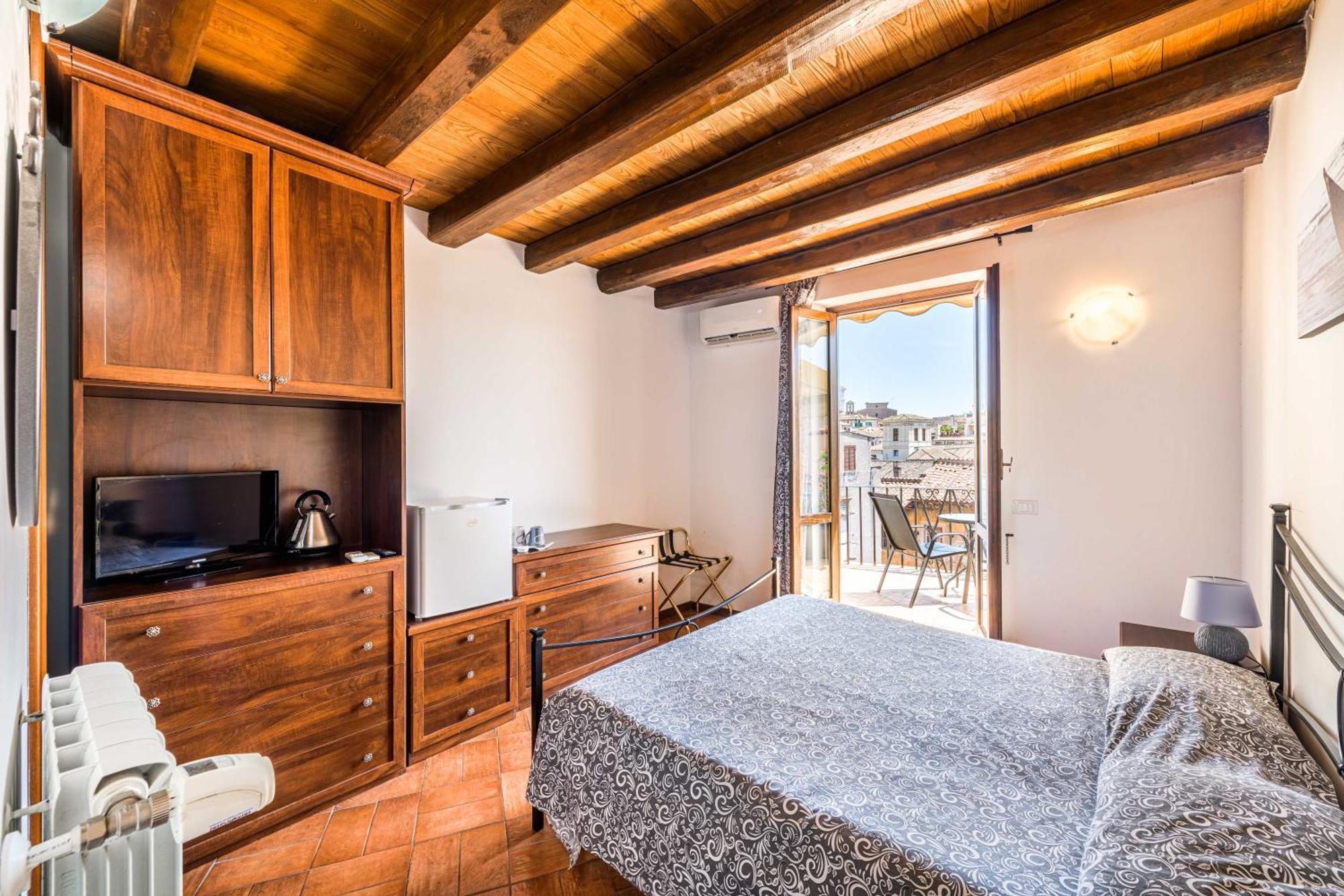 Bb Il Re Alla Reginella Guest House Рим Екстериор снимка