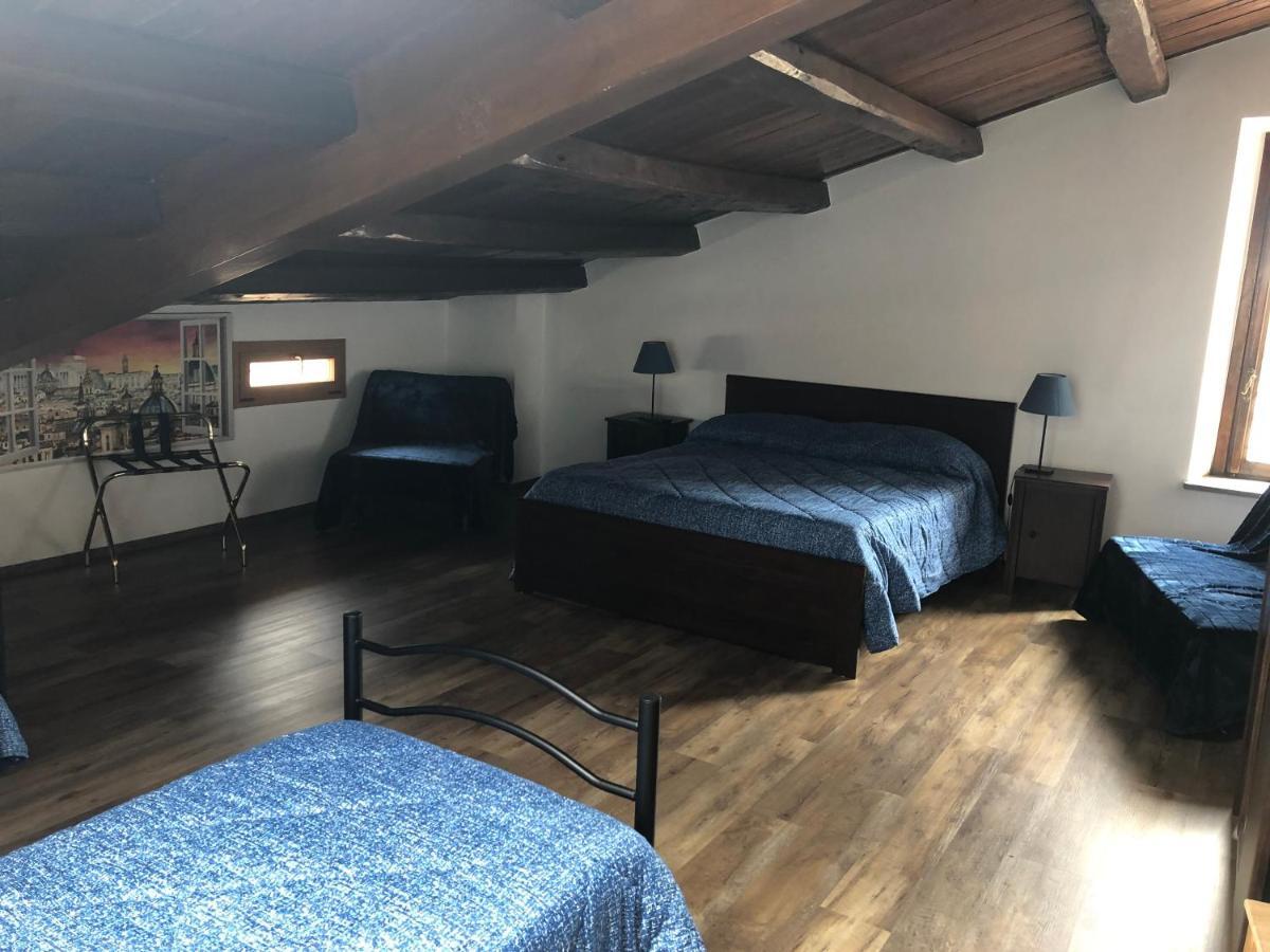 Bb Il Re Alla Reginella Guest House Рим Екстериор снимка