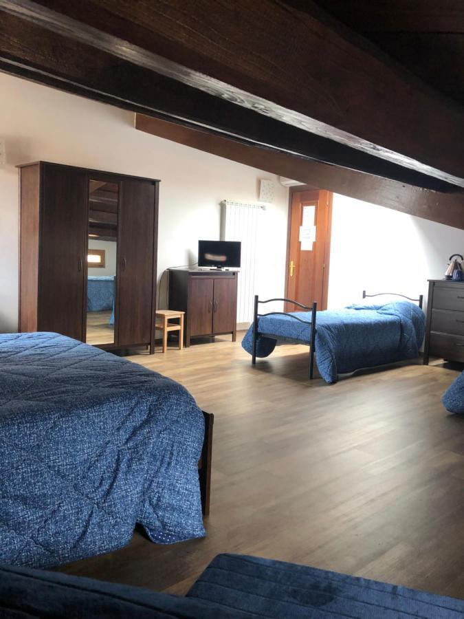 Bb Il Re Alla Reginella Guest House Рим Екстериор снимка